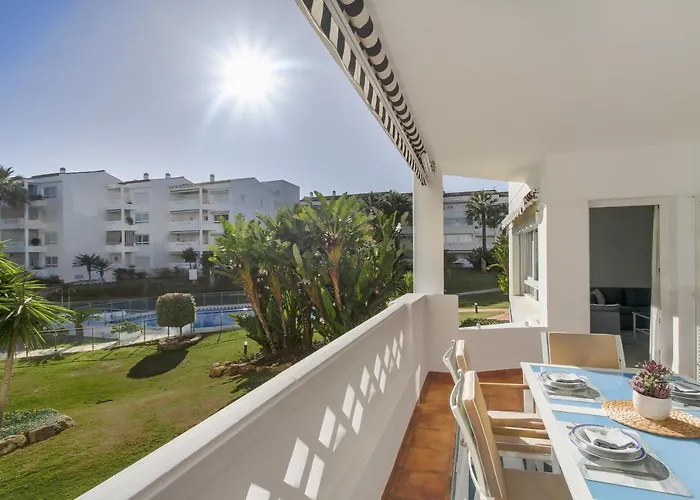 Banus - Banus Playa Rocio Beachfront Complex * 마르베야