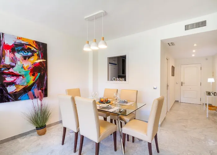 Banus - Banus Playa Rocio Beachfront Complex * 마르베야