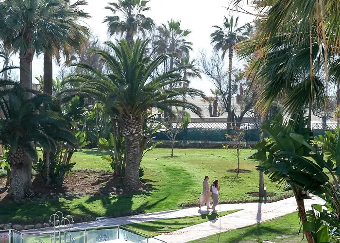 Banus - Banus Playa Rocio Beachfront Complex * 마르베야