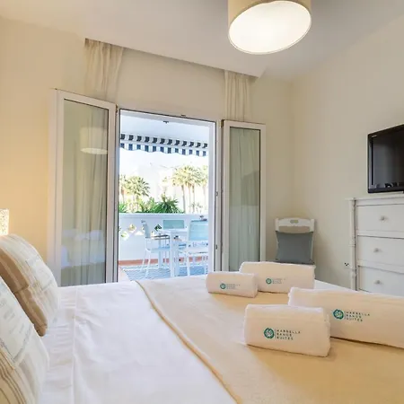 Banus - Banus Playa Rocio Beachfront Complex Lejlighed *