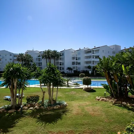 Banus - Banus Playa Rocio - 3br - 3ba - Direct & Sea Access Complex - Outdoor Terrace W Garden Views - Pool - 3 Min Walk To Puerto Banus & Corte Ing Luxury Shopping - Ideal For Families * Marbella