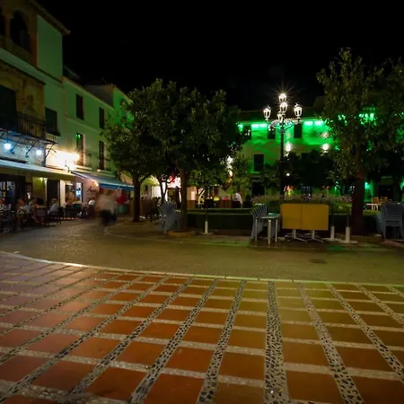Banus - Banus Playa Rocio Beachfront Complex Lejlighed Marbella