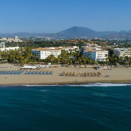 Marbella Banus Suites - Banus Playa Rocio - 3Br - 3Ba - Direct Beach & Sea Access Complex - Outdoor Terrace W Garden Views - Pool - 3 Min Walk To Puerto Banus & Corte Ing Luxury Shopping - Ideal For Families