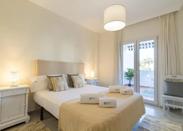 Banus - Banus Playa Rocio Beachfront Complex *