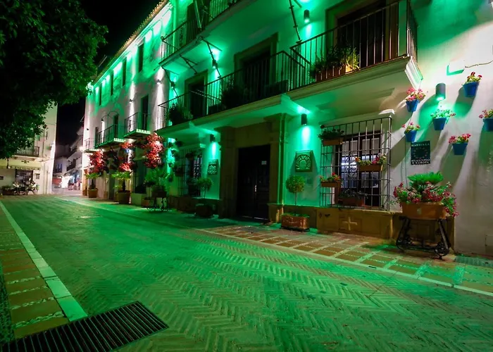 Banus - Banus Playa Rocio Beachfront Complex Marbella